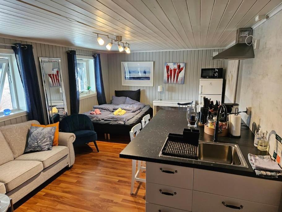 Apartamento Casa Monami Leilighet I Naturen Naer Bergen Lonevåg Exterior foto